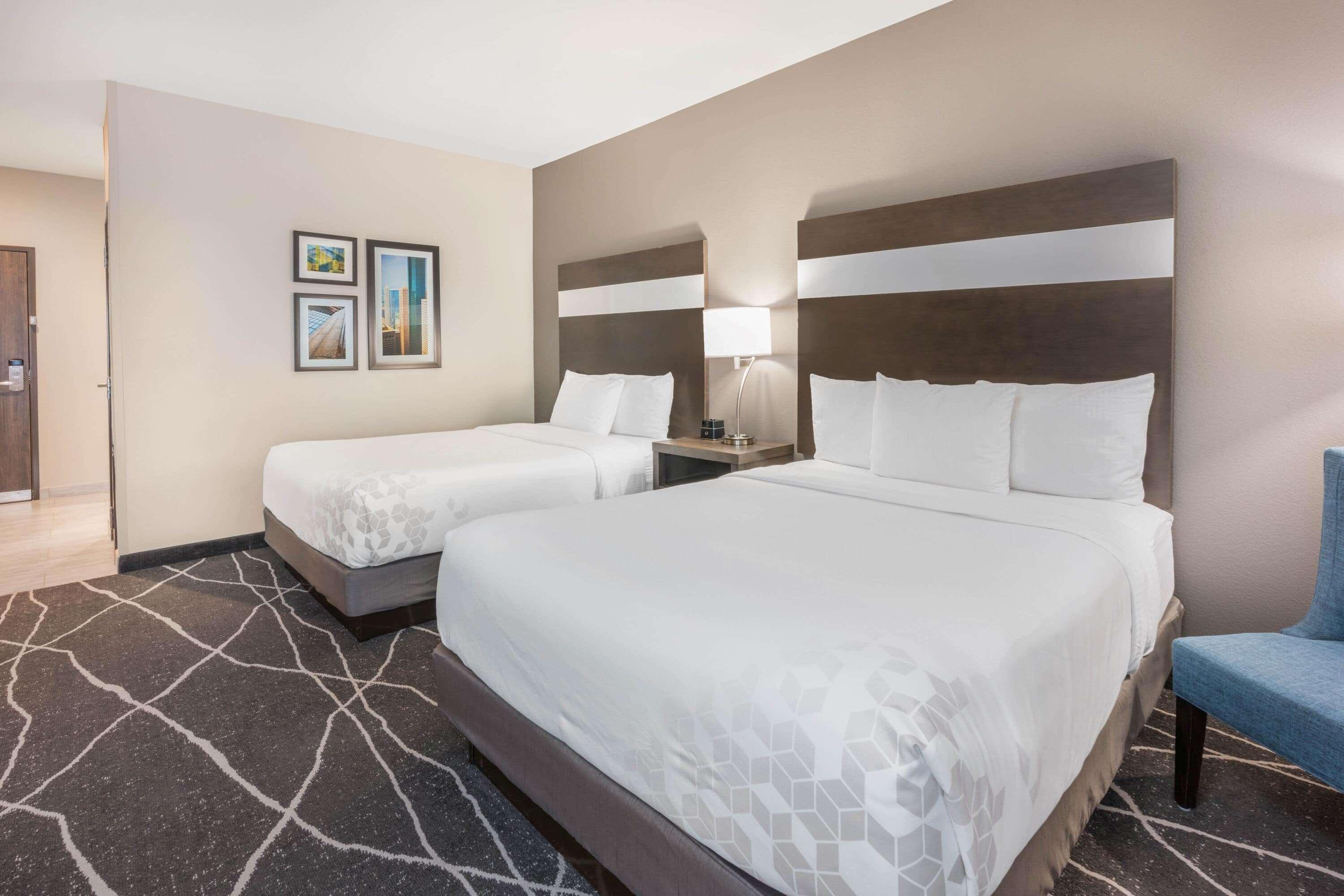 La Quinta Inn And Suites By Wyndham Houston Spring South Экстерьер фото