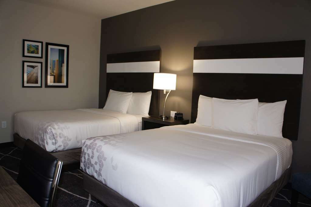 La Quinta Inn And Suites By Wyndham Houston Spring South Номер фото