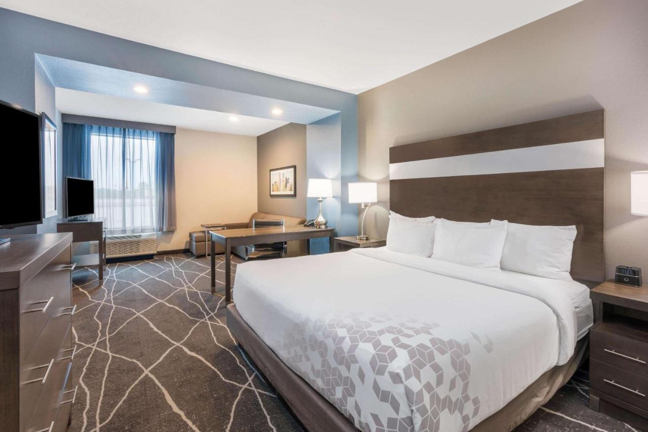 La Quinta Inn And Suites By Wyndham Houston Spring South Экстерьер фото